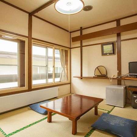 Hotel Mutsumi Shiga Kogen Bagian luar foto